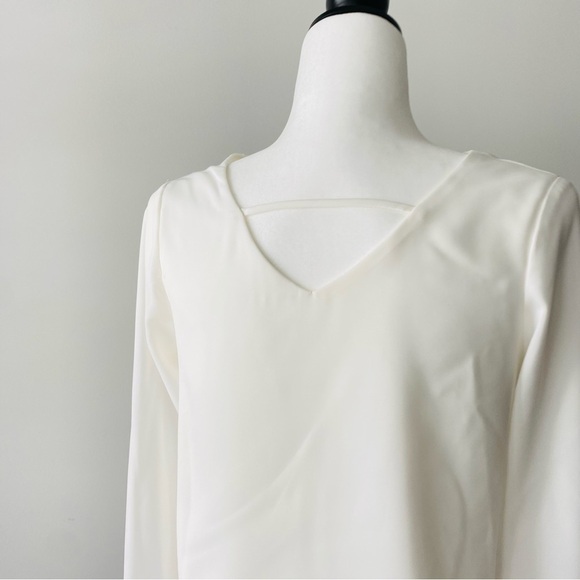 White Designer Top - Picture 4 of 12